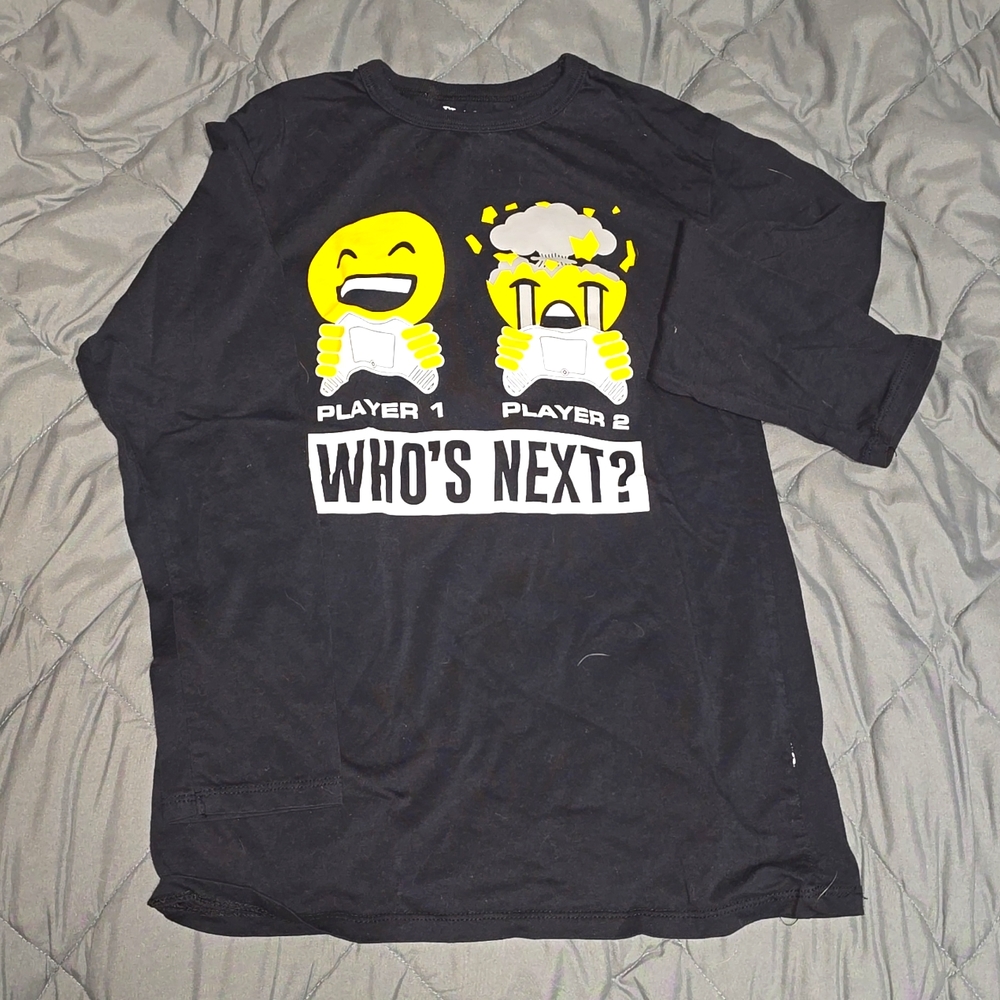 Black long sleeve gamer teeshirt